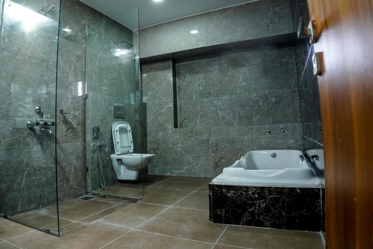 Mpsroyalsuites Perintalmanna Zewnętrze zdjęcie