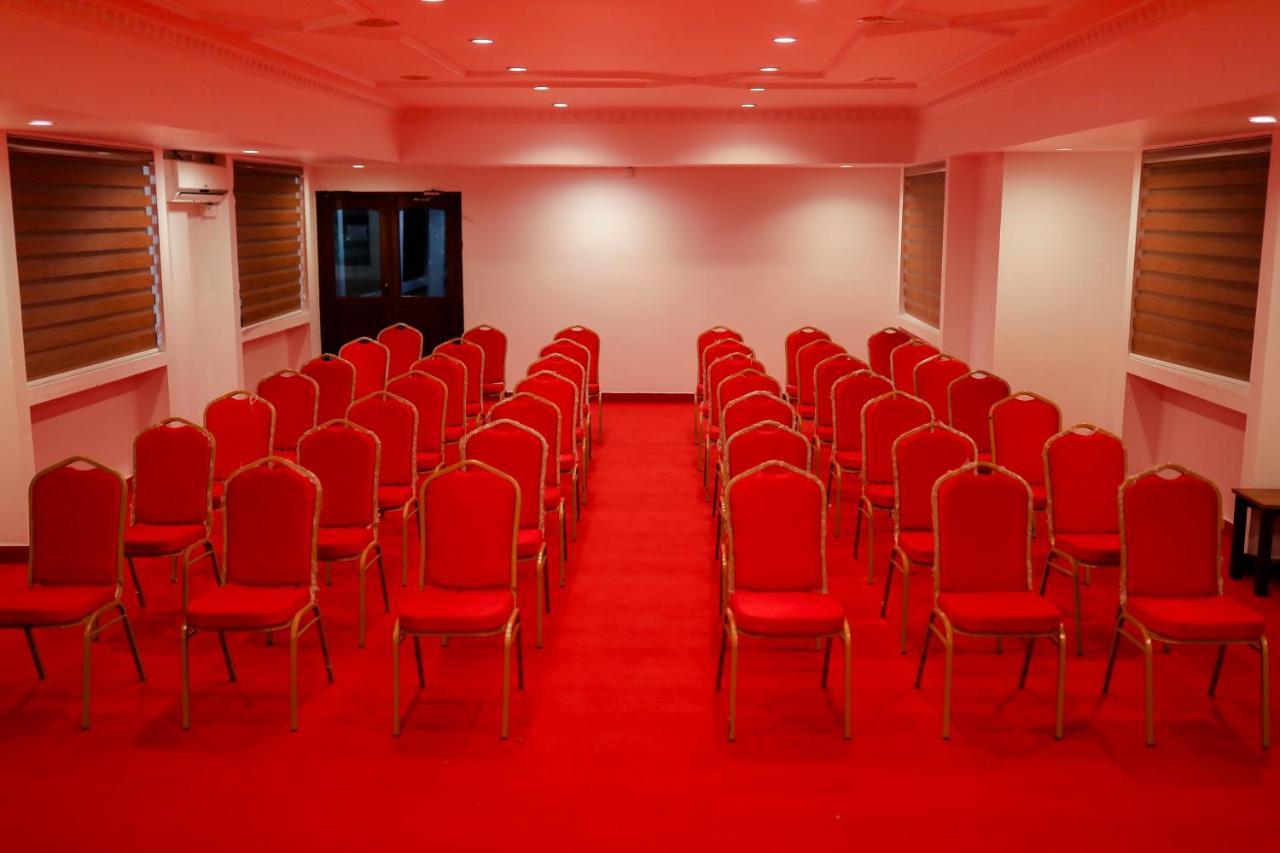 Mpsroyalsuites Perintalmanna Zewnętrze zdjęcie